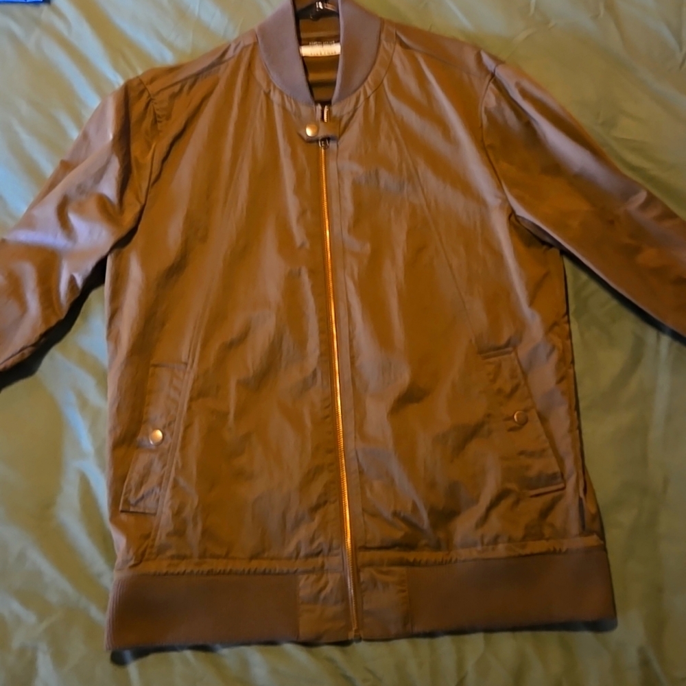 Olive bomber jacket